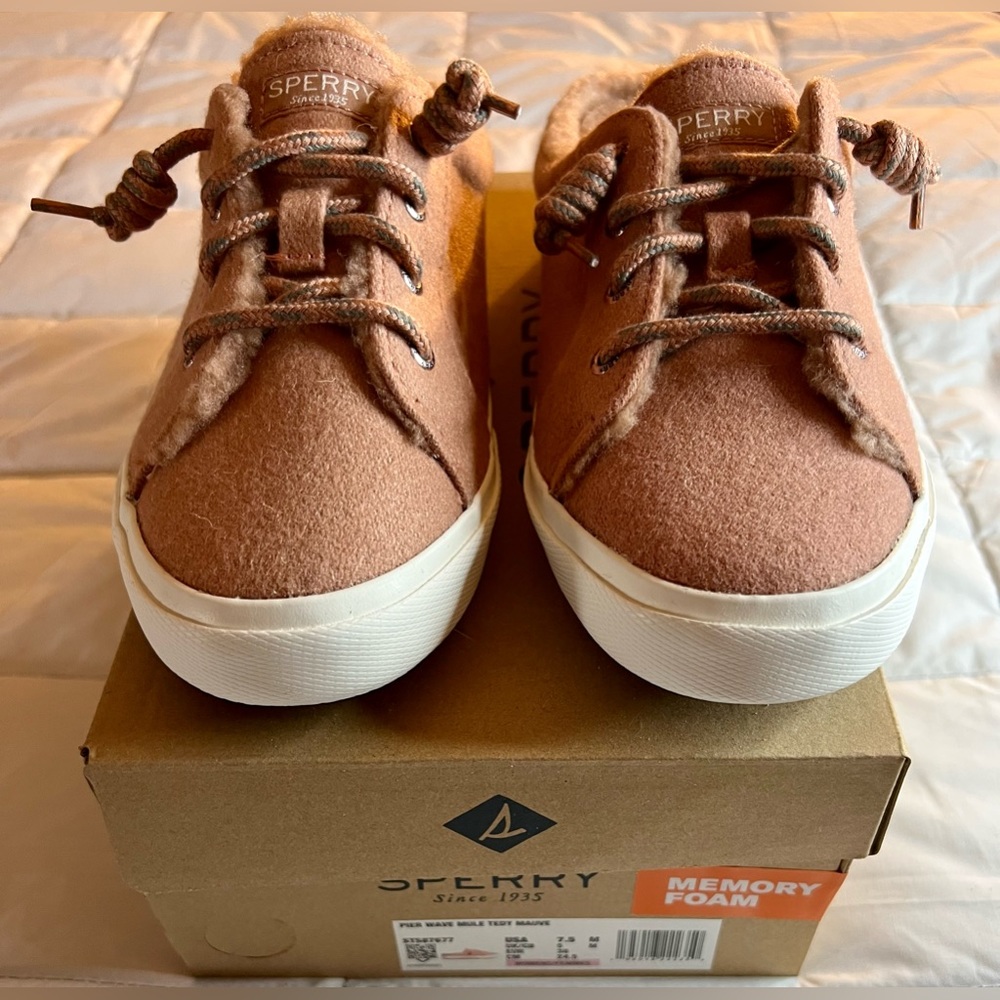 NWT Sperry Pier Wave Mule Teddy Mauve. Women’s size 7.5. - Picture 2 of 9